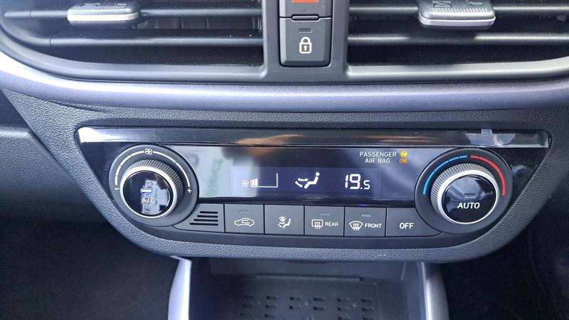 Hyundai i10 Photo cohere-59feccfc88001740369f6fa1e841ba5f67353b83.jpg