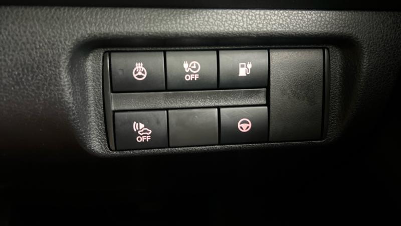 Nissan LEAF Photo cohere-5a6559d483670c4a759f524eda289aca20b45c49.jpg