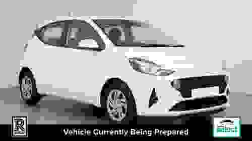 Used 2021 Hyundai i10 1.0 SE Hatchback 5dr Petrol Manual Euro 6 (s/s) (67 ps) White at Richmond Motor Group