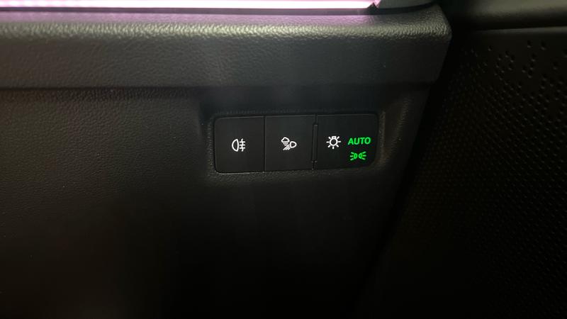 Skoda ENYAQ Photo cohere-5b37bc526683a3dac06bed7595713e1b6394f37f.jpg