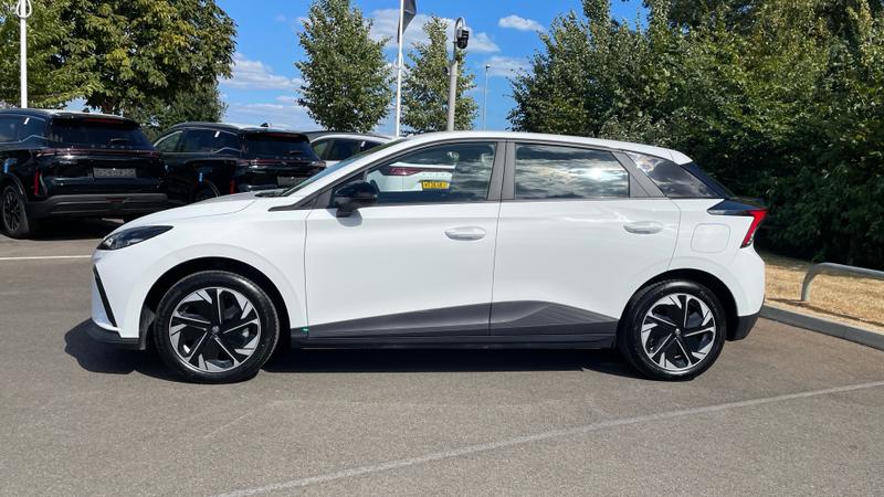 MG MG4 EV Photo cohere-5bd14e03a6ba8caccd6d80a86b646b402272d821.jpg