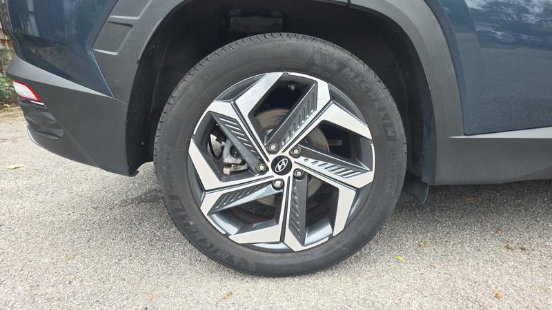 Hyundai TUCSON Photo cohere-5c145af5a66e6f545983bc4f64954d36d1023c40.jpg