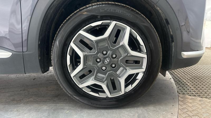 Hyundai Santa Fe Photo cohere-5c244adfccb67a09bdd675752357c76e18f61432.jpg
