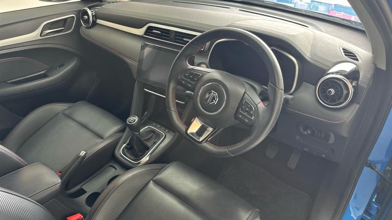 MG ZS Photo cohere-5ccf1ba45b3a6a39c43810a3358eb1cdaa3f8cf5.jpg
