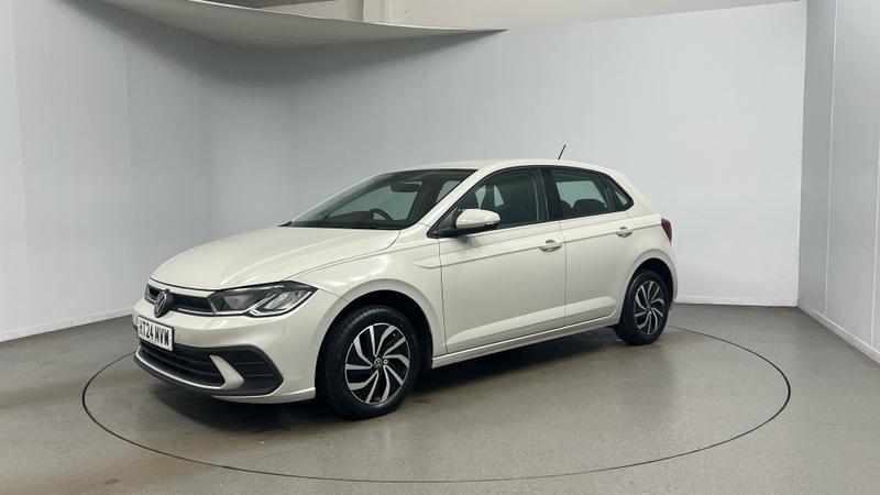 Volkswagen Polo Photo cohere-5cdf72ea3b9b0877960bfa0ccbe6eee4508c0556.jpg