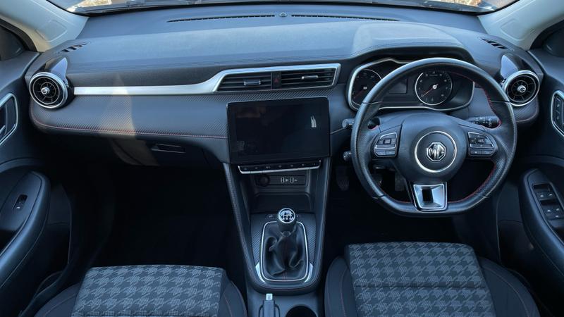 MG MG ZS Photo cohere-5ce99fc32e65586e027443cc7a0a4d5a26b7df56.jpg