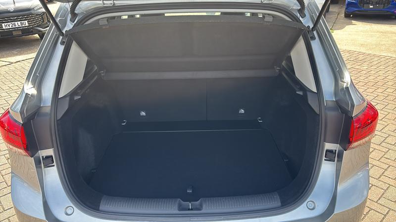 MG ZS Hybrid+ Photo cohere-5dd7a59a0beba70e46296080489c59acff3af033.jpg