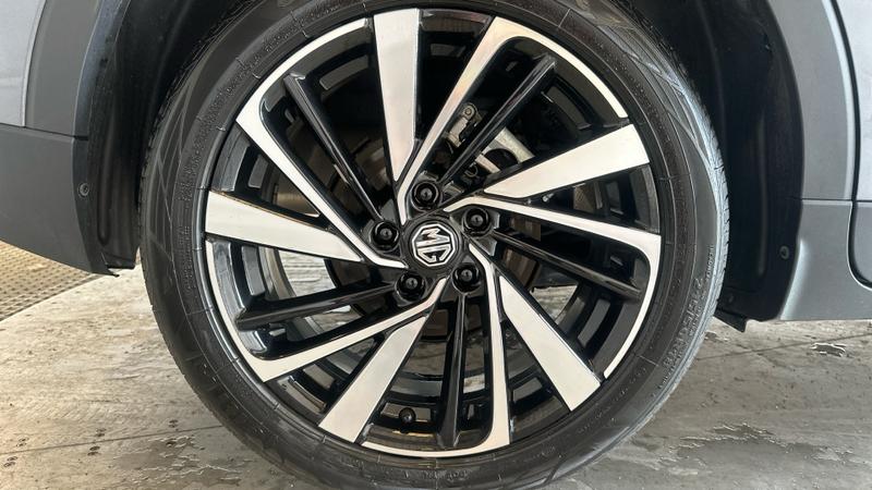 MG ZS Hybrid+ Photo cohere-5e7235dbb4764ebb3c1fbf7b0f9f222ed7582fe1.jpg