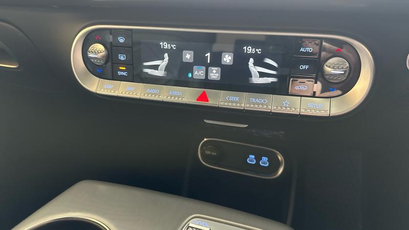 Genesis GV60 Photo cohere-5eb048b847e894f308515f88c252104b8756f5da.jpg