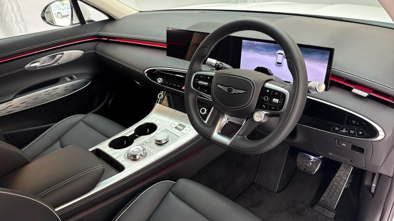 Genesis GV70 Photo cohere-5eefa962a9a3555c7fd7e5ceaa570c2f631f432b.jpg
