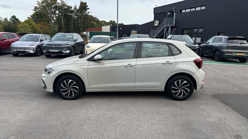 Volkswagen Polo Photo cohere-5f6d3204f4186fc8e2dca8a797ae592f73a72753.jpg
