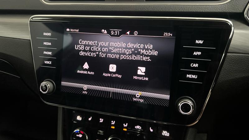 Skoda SUPERB Photo cohere-5f98aa093d7a115f3460deb07115d9fe445a62ea.jpg