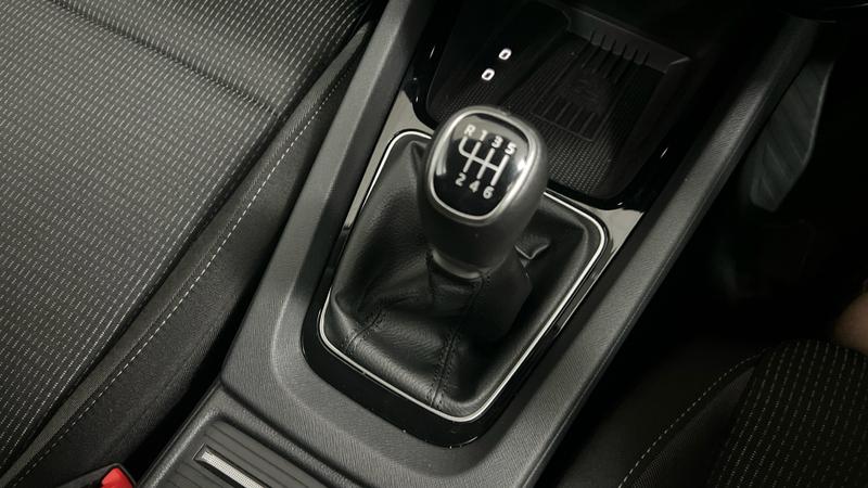 Skoda OCTAVIA Photo cohere-5fa920ce5500648ee41829f0fc638d771e31ae57.jpg