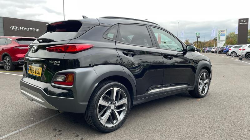 Hyundai KONA Photo cohere-5fcb84101f499bf3d14e5258a5ce9c7b60e52e8c.jpg