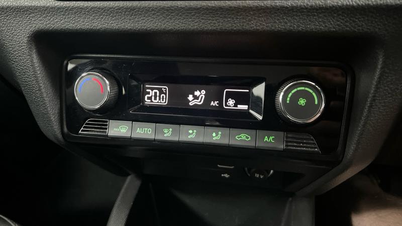 Skoda FABIA Photo cohere-5fd1de3f99d15da3e89733f99d1f1e4904c524b3.jpg