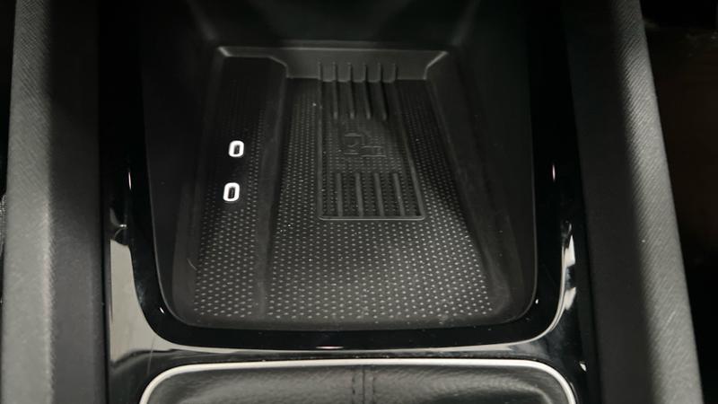 Skoda OCTAVIA Photo cohere-5fe22b5e317f69ddbc209ff53031a2ad3df97693.jpg