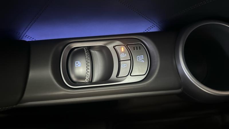 Genesis GV60 Photo cohere-604446c892cc09bc2fc57f2b21b949d65377cde7.jpg