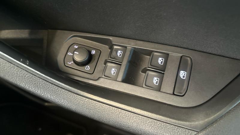 Skoda Karoq Photo cohere-61434efbe68bf166597b778e7fa46b36b5b3d167.jpg