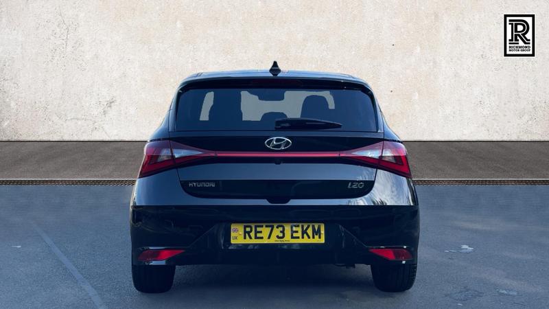 Hyundai i20 Photo cohere-617caf6ab46721b5c46091e1c5f7a5bb942a573b.jpg
