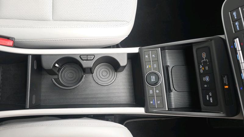 Hyundai KONA Photo cohere-61c810d6e95d9349e06d325a90ea44d260544830.jpg