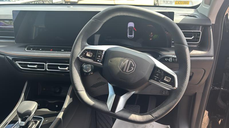 MG HS Hybrid+ Photo cohere-61e367920b869d8f01ece453d130ffc05bc27605.jpg