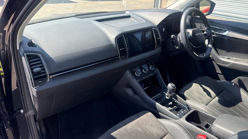 Skoda KAROQ Photo cohere-6214420b5ddee0a00647bb93515b8d603bd1b9d6.jpg