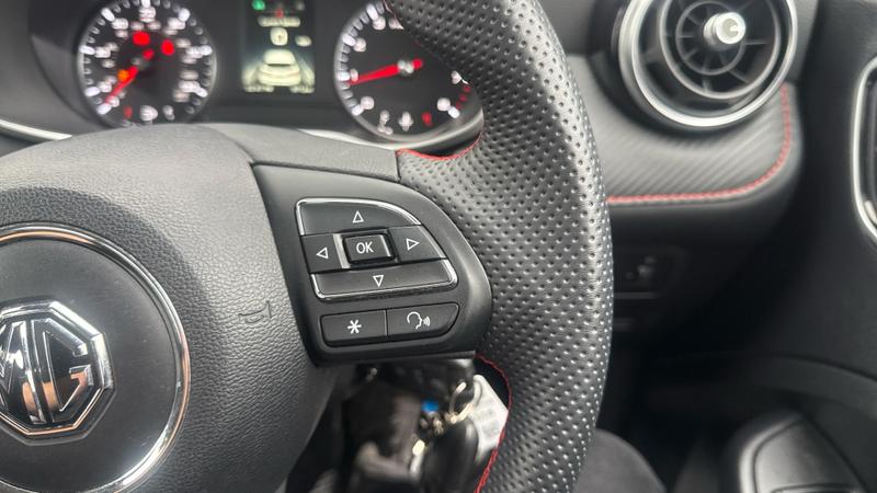 MG ZS Photo cohere-626771cf911ab01516993a2f35e6befb63a192de.jpg