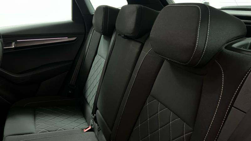 Skoda KAROQ Photo cohere-628b0252b82d6da8b74d80921caebf1d89d05530.jpg
