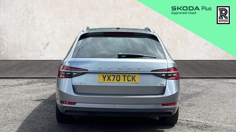 Skoda SUPERB Photo cohere-6321324e679736e066e86b2472db193735a39818.jpg