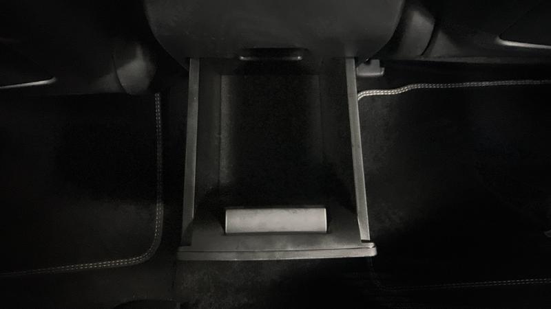 Hyundai santa fe Photo cohere-6345823ba1a3d59a72206752fbfa99c8d97c1201.jpg