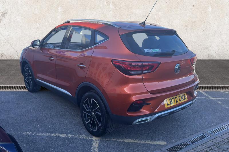 MG ZS Photo cohere-638c8e8118f497d16713b7017f11c13d70473d05.jpg