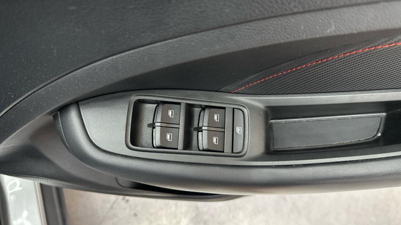 MG MG ZS Photo cohere-63a061a47c53f153cebb365fbc956a239f250508.jpg