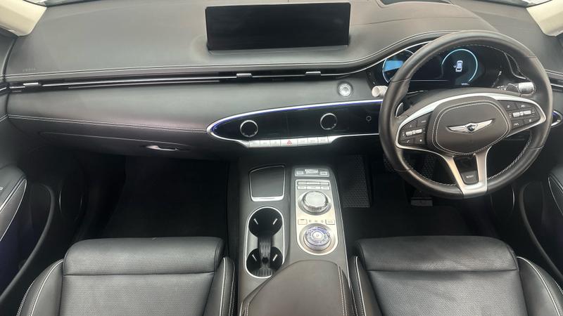 Genesis GV70 Photo cohere-63d8d4e2adfc86ffd0f775dde5672c13d77a5155.jpg