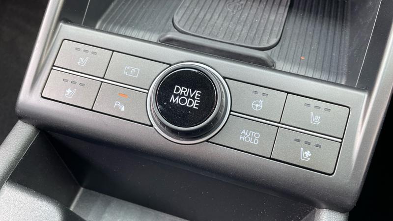 Hyundai KONA Photo cohere-642109cdaf2f626ec444079eb51111796d50442a.jpg