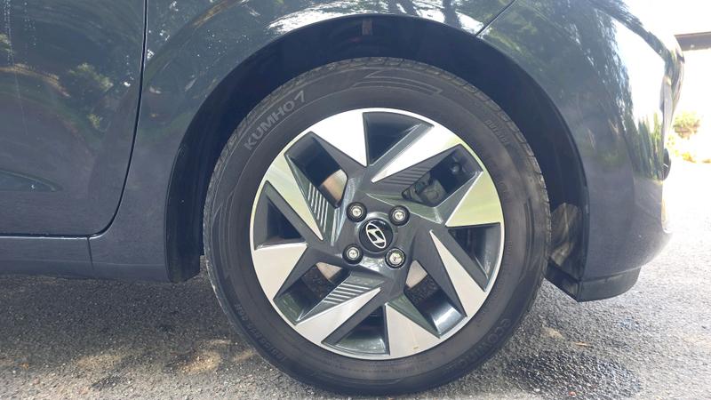 Hyundai i10 Photo cohere-6447504e3075b50a3849aa7c0d04fc203e8527f8.jpg
