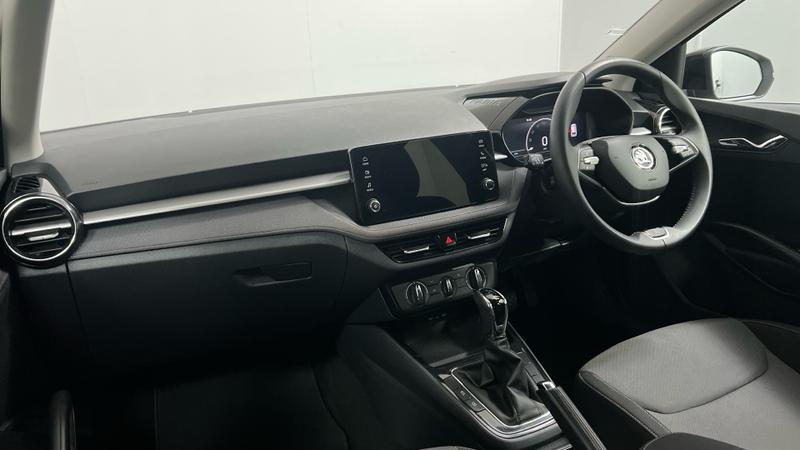 Skoda FABIA Photo cohere-64673d75956d66bcb9738e1d308d0de94b27473c.jpg