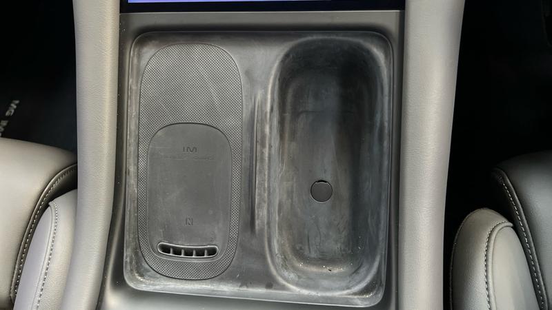 MG IM6 Photo cohere-6481531f0fa6a704503e703eed5756d0fbbee377.jpg