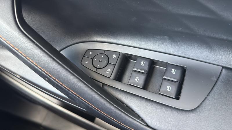 MG HS Hybrid+ Photo cohere-64fcde027b4fce34fb9b12fb456372cd86483945.jpg