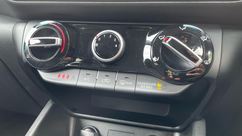 Hyundai KONA Photo cohere-654d04dc4a05d79c5d3936a15afd6827d0afb2e2.jpg
