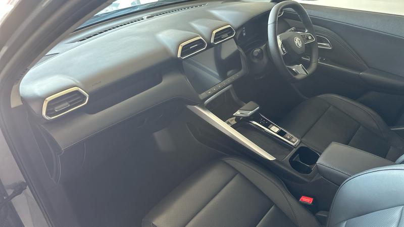 MG ZS Hybrid+ Photo cohere-657720ce2c6f08a1bc01f9aec1cde671418f18fa.jpg