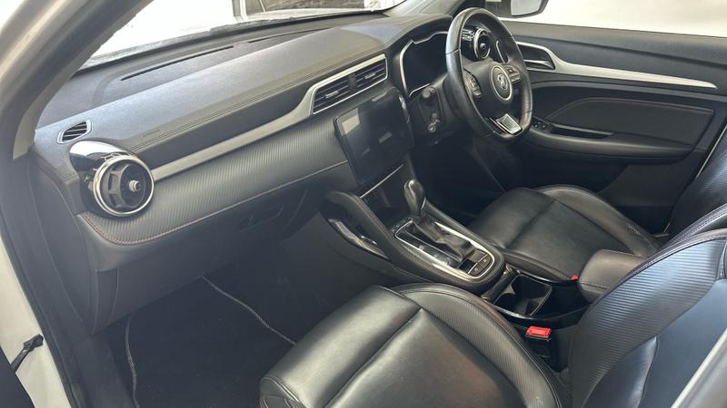MG MG ZS Photo cohere-65a4d65a57a48a7466780ffb1e04645b88cada61.jpg