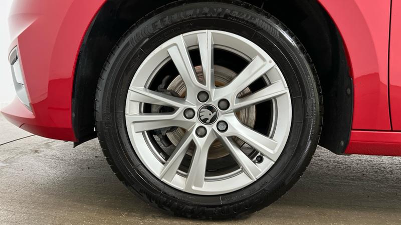 Skoda Fabia Photo cohere-65defd2c00d29efdde65463c004432aa975d34e1.jpg