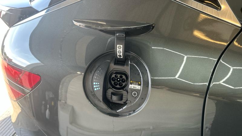 Genesis GV60 Photo cohere-65dfa1ddc1e2d5970514d6d6996b09c81b61084d.jpg