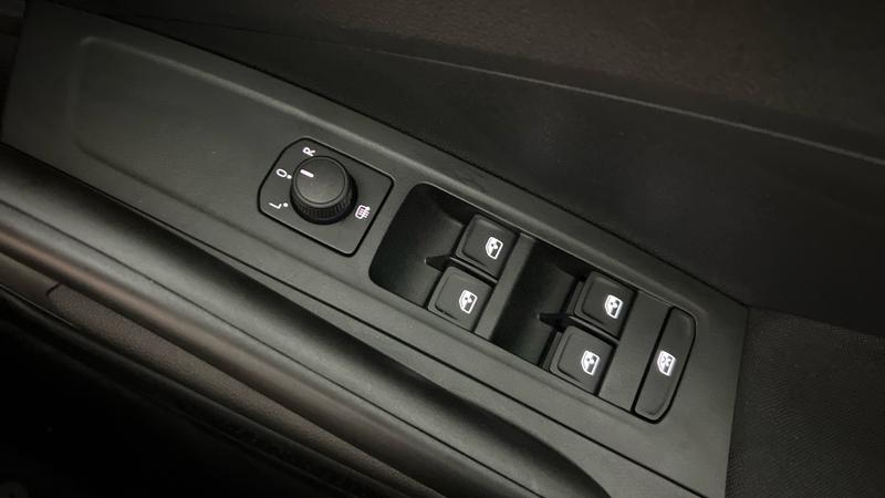 Skoda FABIA Photo cohere-66268b038afcd6b672c6a18de2d0c6eba40de341.jpg