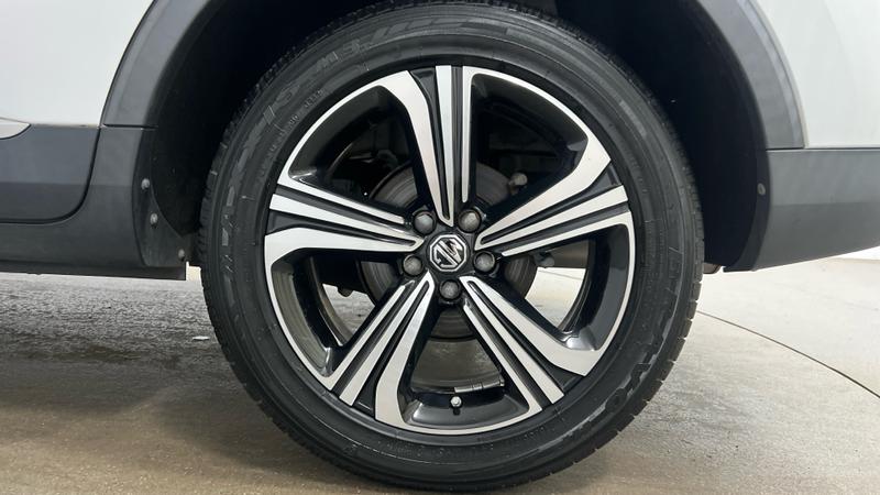 MG ZS Photo cohere-668848202fe5e512697cf0701032259f15a73c24.jpg