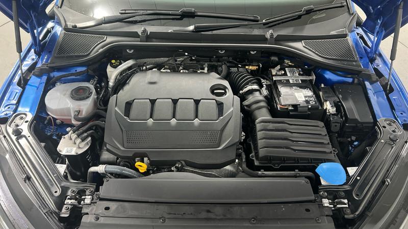 Skoda OCTAVIA Photo cohere-67f1e6d5cd9f44c3e42c7dc2f74091acbe442d7d.jpg