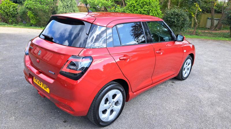 Suzuki Swift Photo cohere-68332652527ba82a26667341eb9e3fdfc3db8a3e.jpg