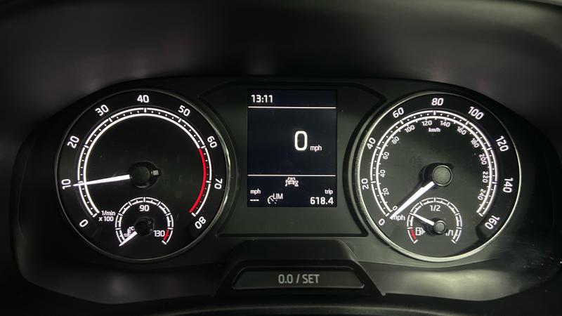 Skoda FABIA Photo cohere-68517f9fb14bad18c3d4f564642f02d5ad8d30c9.jpg