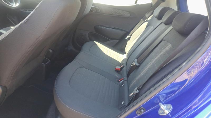 Hyundai i10 Photo cohere-685d3750c6762f6a8ae0d793fbbbc0c00ea0a234.jpg