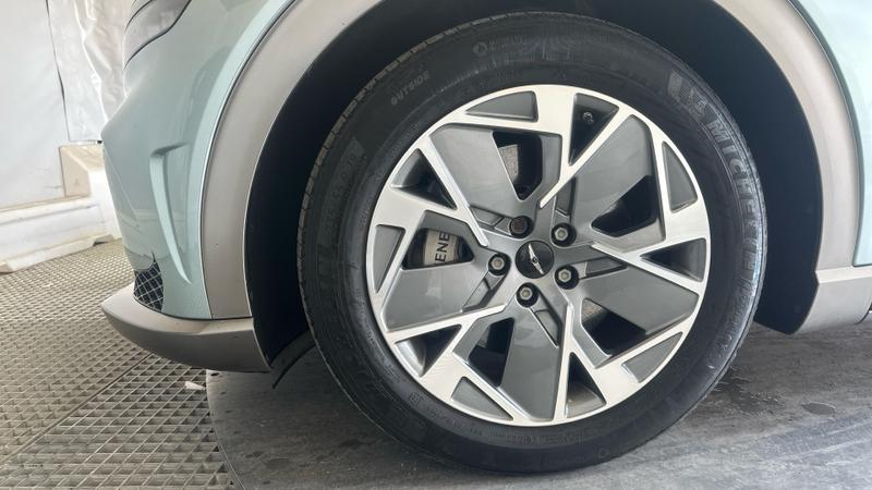 Genesis GV60 Photo cohere-68becab35943d426e8d24df648329d58e918c32f.jpg